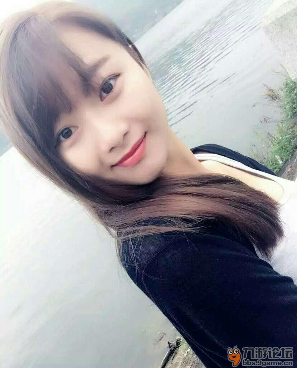 女神报名 我觉得我很平凡,也很普通,但我是一个人见人爱的好女孩,快