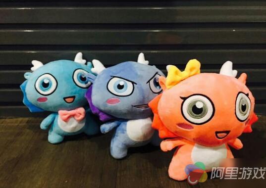 图3:可爱的吉祥物"龙宝,龙妮,龙帅"自2008年,游龙网络历经八年的拼搏